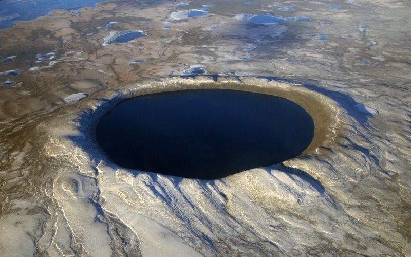Pingaluit Crater