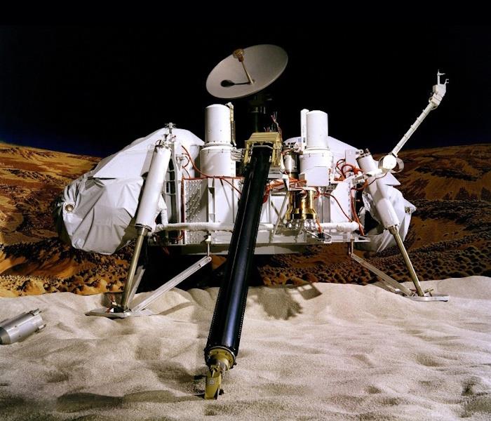 Viking lander