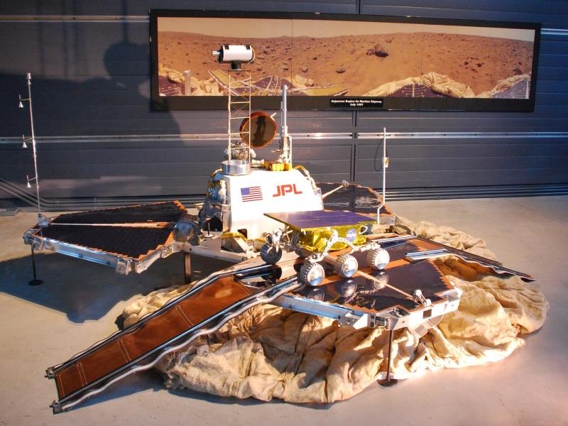 Mars Pathfinder & Sojournor rover
