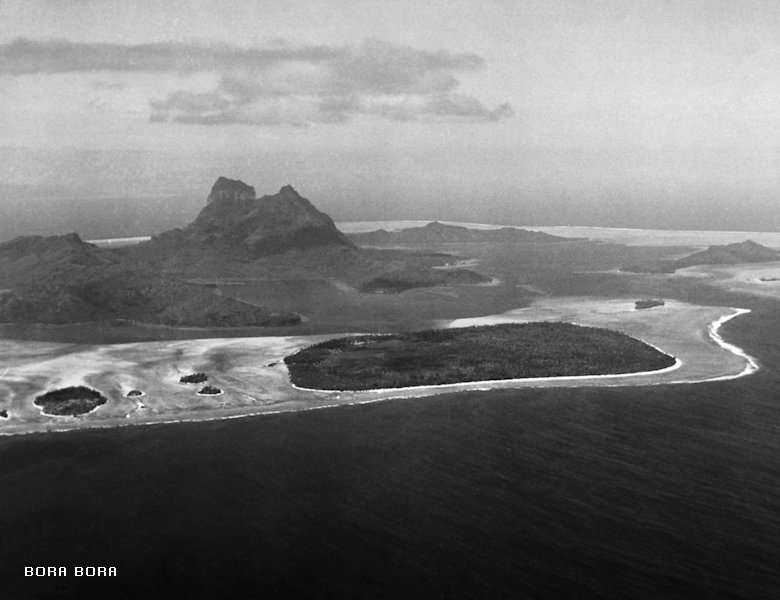 Borabora / January 1942 / US Navy